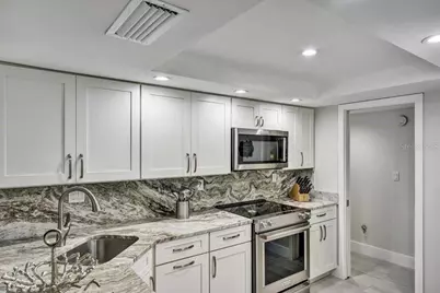 6046 W Peppertree Way #223B, Sarasota, FL 34242 - Photo 2