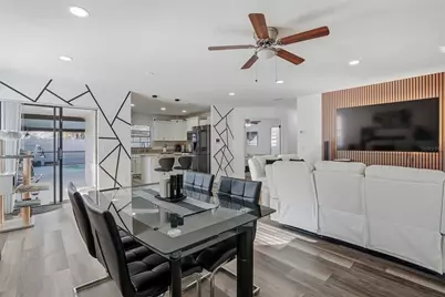 9209 Camino Villa Boulevard, Tampa, FL 33635 - Photo 12