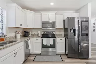 9209 Camino Villa Blvd, Tampa, FL 33635 - Photo 16