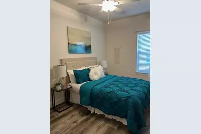 5735 Desert Rose Place, Tampa, FL 33615 - Photo 6