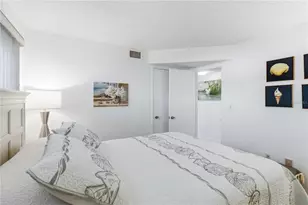 4550 Cove Cir, Saint Petersburg, FL 33708 - Photo 26