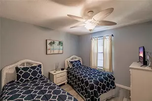 6061 E Peppertree Way, Sarasota, FL 34242 - Photo 10