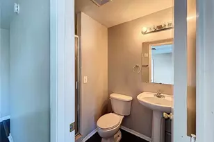 8508 Woodhurst Dr, Tampa, FL 33615 - Photo 18