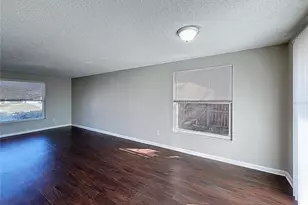 8508 Woodhurst Dr, Tampa, FL 33615 - Photo 14