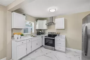 613 Savannah Ave, Lakeland, FL 33815 - Photo 6