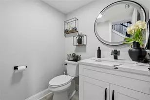 4024 Dellbrook Dr, Tampa, FL 33624 - Photo 14