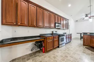 1128 Helmsdale Dr, Wesley Chapel, FL 33543 - Photo 20