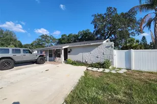 8518 Woodlake Dr, Tampa, FL 33615 - Photo 2