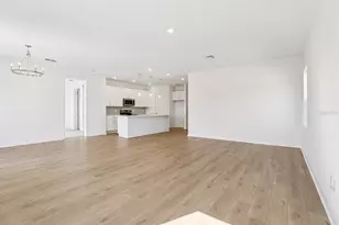 5760 Haystack Dr, Saint Cloud, FL 34771 - Photo 8