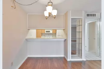 13626 Greenfield Drive #205, Tampa, FL 33618 - Photo 12