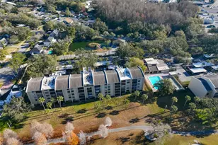 13626 Greenfield Dr, Tampa, FL 33618 - Photo 30