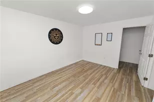 2937 Delrose Dr N, Lakeland, FL 33805 - Photo 8