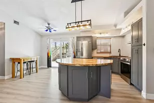 15327 Green Jay Rd, Weeki Wachee, FL 34614 - Photo 6