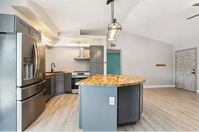 15327 Green Jay Road, Weeki Wachee, FL 34614 - Photo 10