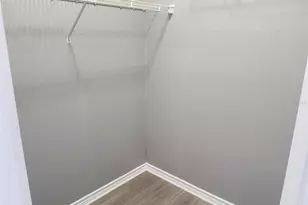 4333 Bayside Village Dr, Tampa, FL 33615 - Photo 10