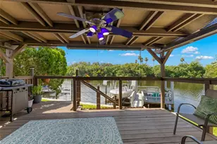 514 Mt Oak Ave NE, Saint Petersburg, FL 33702 - Photo 14