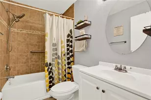 3294 Cloverplace Dr, Palm Harbor, FL 34684 - Photo 18