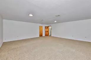 7201 E 21st Ave, Tampa, FL 33619 - Photo 12