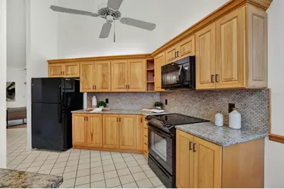 4684 Huron Road, Saint Petersburg, FL 33708 - Photo 8