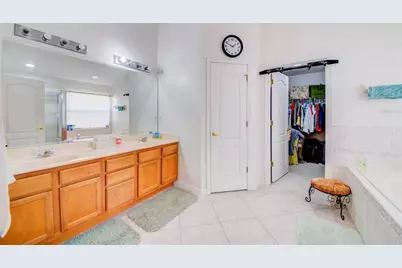 306 Carriage Oak Place, Seffner, FL 33584 - Photo 42