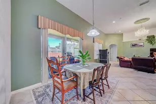 306 Carriage Oak Pl, Seffner, FL 33584 - Photo 22