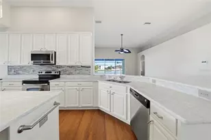 13230 Graham Yarden Dr, Riverview, FL 33579 - Photo 8