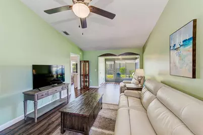 6040 27th Street W, Bradenton, FL 34207 - Photo 8