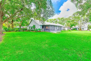 2728 Bentley Dr, Palm Harbor, FL 34684 - Photo 42