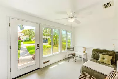 240-242 Mateo Way NE, Saint Petersburg, FL 33704 - Photo 42