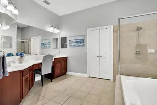 7023 Derwent Glen Cir, Land O Lakes, FL 34637 - Photo 18