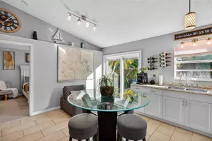 1688 Taylor Lake Cir, Largo, FL 33778 - Photo 10