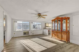 708 Tam O Shanter Ave, Sun City Center, FL 33573 - Photo 10