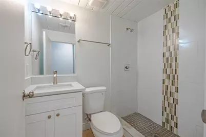 4630 Courtland Street, Tampa, FL 33610 - Photo 12