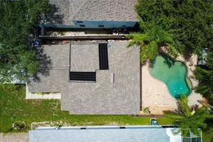 10468 Blackmore Dr, Tampa, FL 33647 - Photo 4