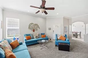 1118 Wright Swynde Ct, Wesley Chapel, FL 33543 - Photo 8