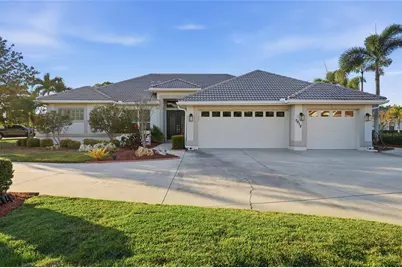 7212 Spur Court, Sarasota, FL 34243 - Photo 1