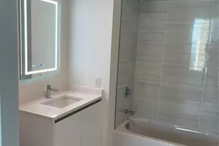 400 Central Ave, Saint Petersburg, FL 33701 - Photo 8