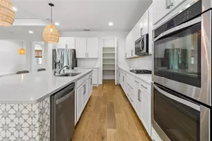 19714 Lonesome Pine Dr, Land O Lakes, FL 34638 - Photo 8