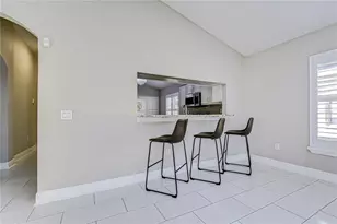 18109 Canal Pointe St, Tampa, FL 33647 - Photo 12