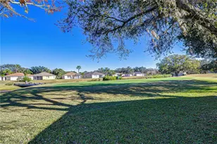 18109 Canal Pointe St, Tampa, FL 33647 - Photo 32