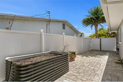 6604 Blue Heron Drive S, Saint Petersburg, FL 33707 - Photo 42