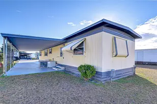 38641 Lansing Ave, Zephyrhills, FL 33542 - Photo 26