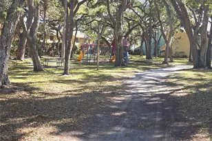 4105 38th Ave S, Saint Petersburg, FL 33711 - Photo 34