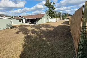 6221 Lullabye Ln, Zephyrhills, FL 33541 - Photo 2