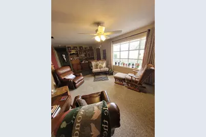 6221 Lullabye Lane, Zephyrhills, FL 33541 - Photo 6