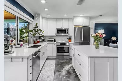 1016 Spindle Palm Way, Apollo Beach, FL 33572 - Photo 54