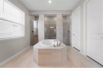 2347 Overfalls Place, Wesley Chapel, FL 33543 - Photo 18