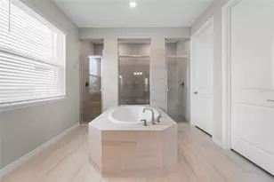 2347 Overfalls Pl, Wesley Chapel, FL 33543 - Photo 18