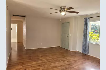 13705 Jamaica Drive, Seminole, FL 33776 - Photo 6