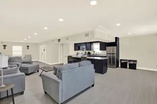 9125 Tudor Dr, Tampa, FL 33615 - Photo 26